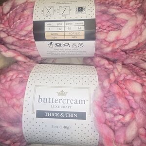 COPY - Buttercream thick and thin yarn